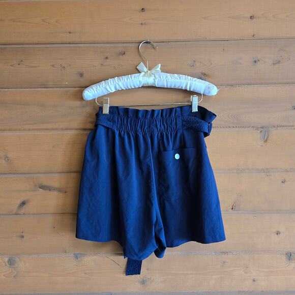 Athleta Skyline Short II 10 Navy Blue High Rise Tie Waist Multi Pocket Hiking - Picture 3 of 4